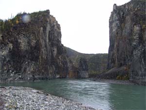 Nahanni-32